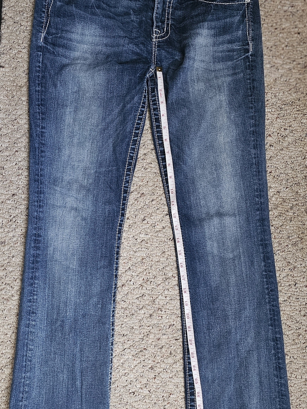 Miss Me Mid Rise Boot jeans Size 32 - Picture 9 of 10